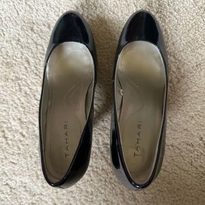 Tahari patent leather heels, size 6 1/2.